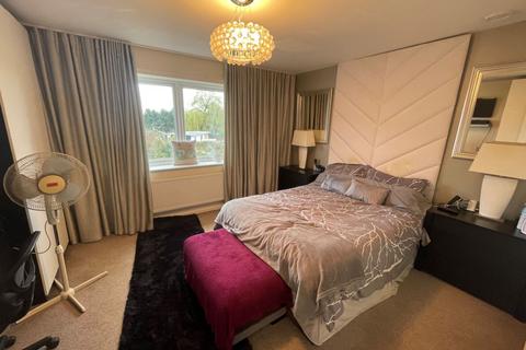 99 Booth Park, Northampton, NN3 6HS