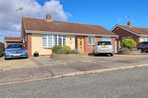 3 bedroom bungalow for sale, Walton on the Naze CO14