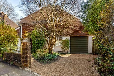 3 bedroom detached house for sale, Ridgegate Close, Reigate, Surrey, RH2