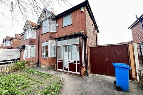 3 bedroom semi-detached house to rent, Old Hall Lane,  Manchester, M13