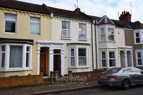 5 bedroom terraced house to rent, Lutterworth Road, Northampton NN1