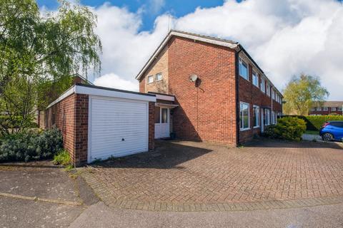 5 bedroom semi-detached house to rent, Canterbury CT2
