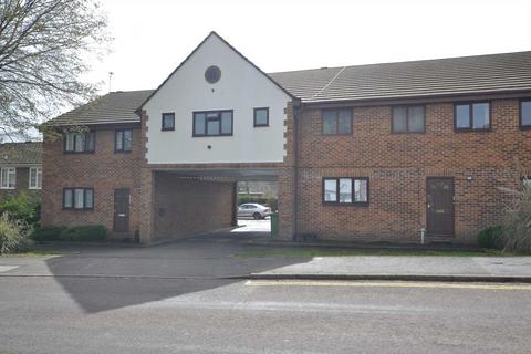 80 Chalet Hill, Bordon, GU35 0BQ