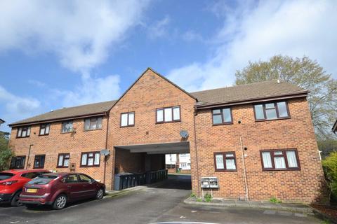 80 Chalet Hill, Bordon, GU35 0BQ