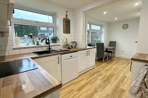 171 Hazeldene Road, Northampton, NN2 7PA
