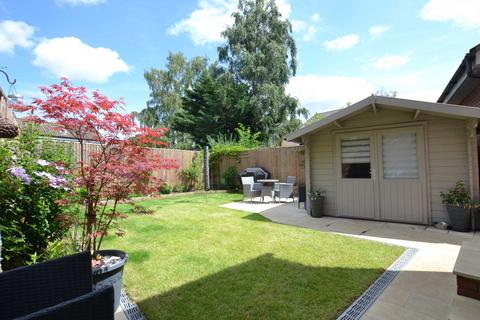 10 Cornwall Road, Whitehill, Bordon, GU35 9PP