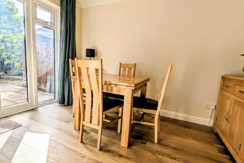 4 bedroom semi-detached house for sale, Alexandra Court, Bordon GU35