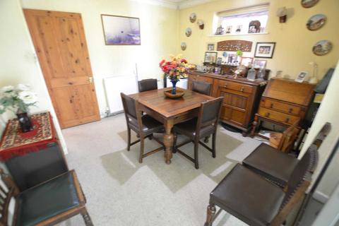 21 Forest Road, Bordon, GU35 0BJ