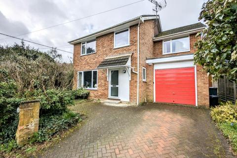 140 Forest Road, Whitehill, Bordon, GU35 9BB