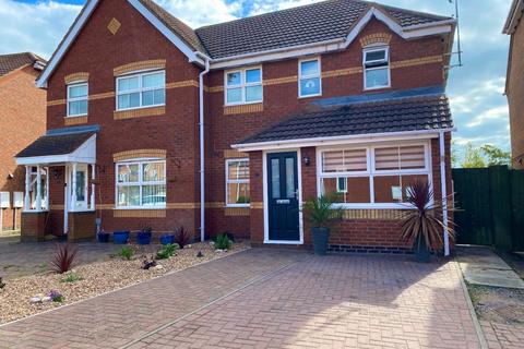 17 Campaign Close, Wootton, Northampton, NN4 6RL