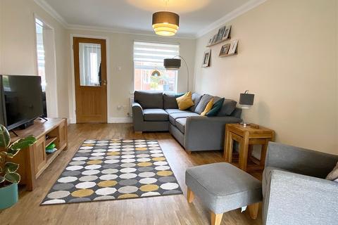 17 Campaign Close, Wootton, Northampton, NN4 6RL