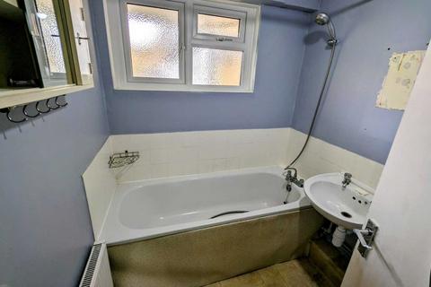 61 Kildare Close, Bordon, GU35 0HP