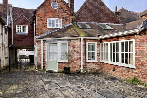 5 bedroom end of terrace house to rent, Bridge Street, Hungerford, Berkshire, RG17