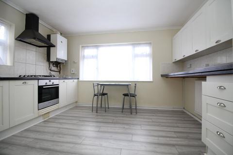 2 bedroom semi-detached house to rent - Slade Road, Clacton-on-Sea