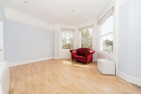 1 bedroom apartment to rent, Berrylands, Surbiton, KT5