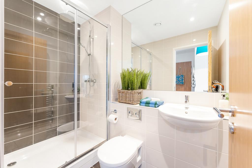 Principal Bedroom Ensuite