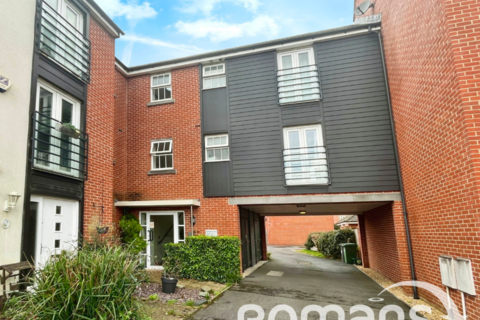 7 Barrington Drive, Basingstoke, RG24 9RS