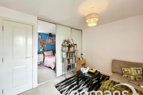 7 Barrington Drive, Basingstoke, RG24 9RS