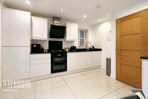 3 bedroom detached house for sale, Wentworth Court, Sheffield