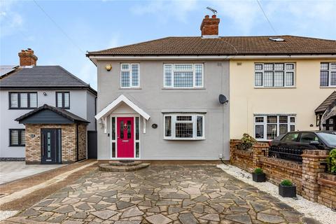 9 Walmer Close, Romford, RM7 8QH