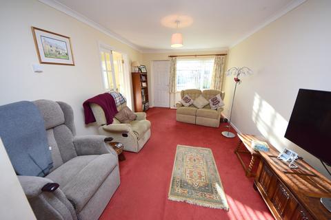 4 bedroom detached house for sale, Romney Road, Banbury OX16