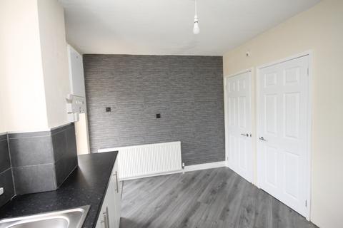 2 bedroom terraced house to rent, Beacon Way, Sheffield, S9