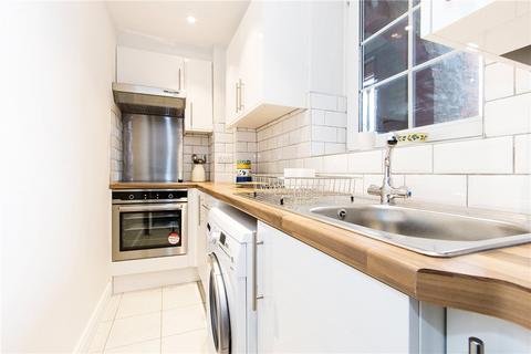 2 bedroom apartment to rent - Tabard Street, London, SE1