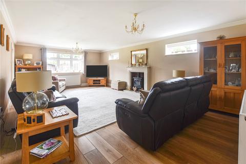 13 Dene Close, Dartford, DA2 7ND