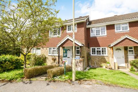 6 Oaktree Drive, Hook, RG27 9RN