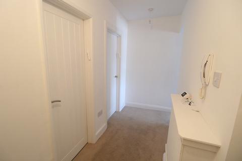 2 bedroom flat to rent - St Michaels Road, Bournemouth, Dorset