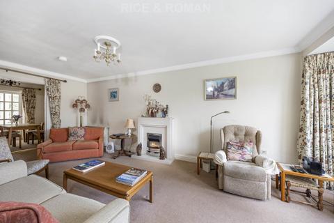 2 bedroom retirement property for sale - Mytchett Heath, Camberley GU16