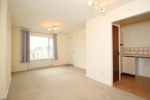 2 bedroom flat to rent - Redwood Way, Yeadon, Leeds, West Yorkshire, UK, LS19