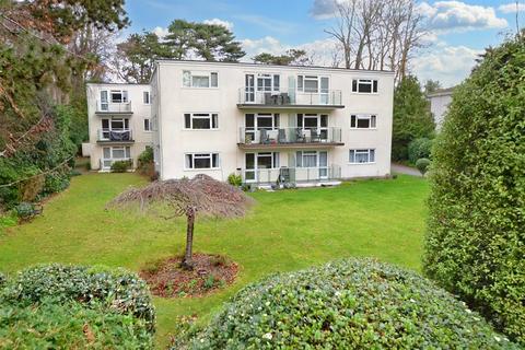 Westbourne - 2 bedroom flat for sale