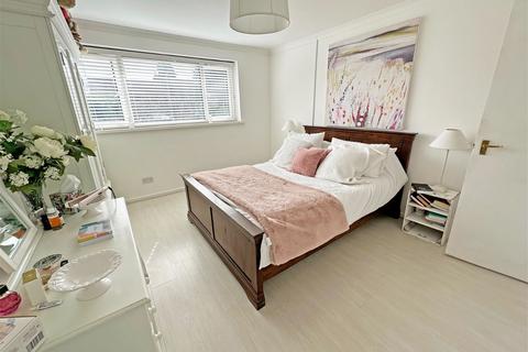 2 Windrush Road, Hollywood, Birmingham, B47 5QA