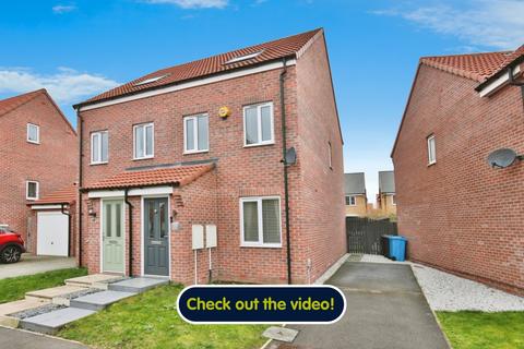 74 Bounty Drive, Kingswood, Hull, HU7 3FN