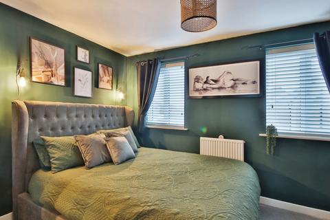 74 Bounty Drive, Kingswood, Hull, HU7 3FN