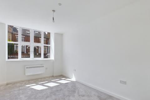 2 bedroom apartment for sale, Flat 1, Rembrandt House, 400 Whippendell Road, Watford, WD18 7PG