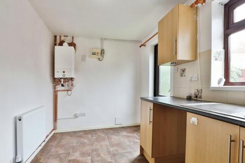 2 bedroom end of terrace house for sale, Sycamore Close, Preston, Hull, HU12 8TZ