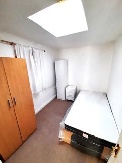 undefined, Crowland Avenue, Hayes, Greater London, UB3