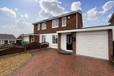 6 Birchfields Close, Stone, ST15 0LU