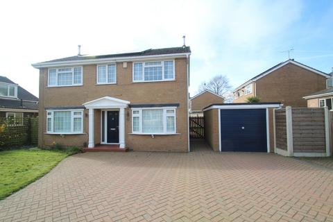 5 bedroom detached house to rent, Hawthorne Avenue, Wetherby, West Yorkshire, LS22