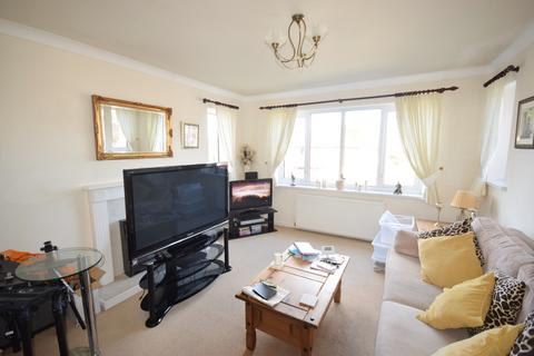 2 bedroom flat to rent, Rufford Road, Lytham St. Annes, Lancashire, FY8
