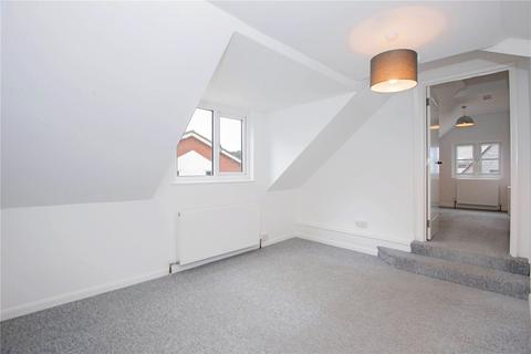 3 bedroom apartment for sale - Broom Road, Teddington, Middlesex, TW11