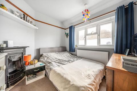 16 Bonnar Road, Selsey, Chichester, PO20 9AT