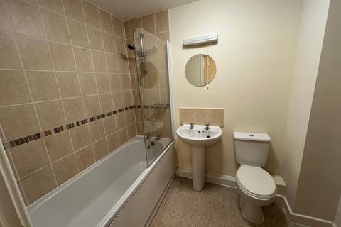 1 bedroom apartment to rent, Wellington Street, Swindon SN1