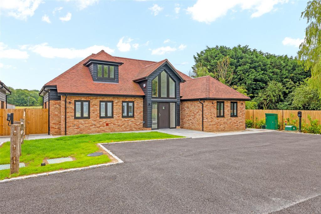 Lonesome Lane, Reigate, Surrey, RH2 4 bed detached house for sale £