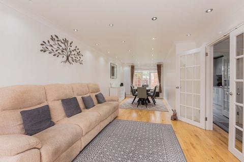 4 bedroom semi-detached house for sale - Maidenhead SL6