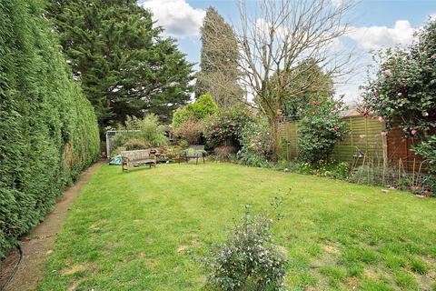 49 Church Fields, Headley, Bordon, GU35 8PE