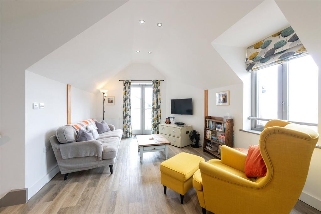 Wyke Regis, Dorset 2 bed detached house for sale £485,000