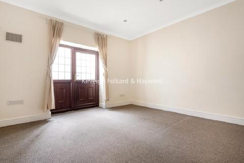 Flat 1, 79 Laleham Road, London, SE6 2JJ